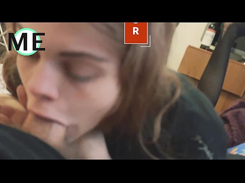 ❤️ Hals kuk, trasiga strumpbyxor och trasiga klackar trevligt att träffas Fuckingvideo at us ❤