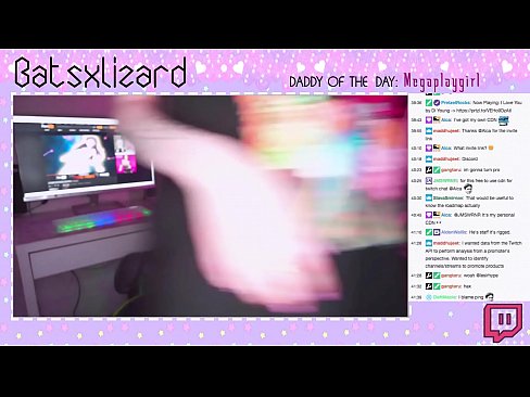 ❤️ GAMER GLÖMDE ATT STÄNGA AV STRÖMMEN OCH SPRUTAR LIVE I SÄNDNING Fuckingvideo at us ❤